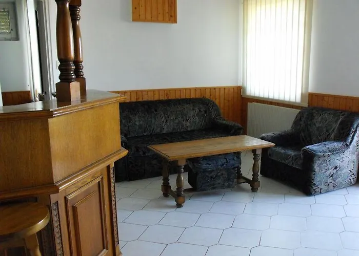 West Place Panzio Panzió *