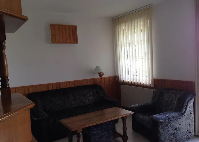 Couette-café West Place Panzio *